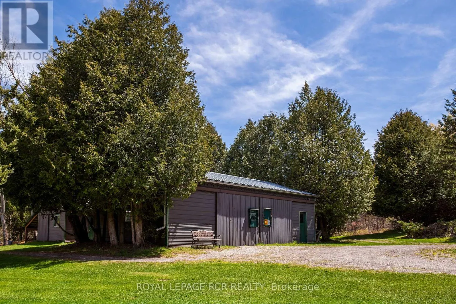 836081 4TH LINE E