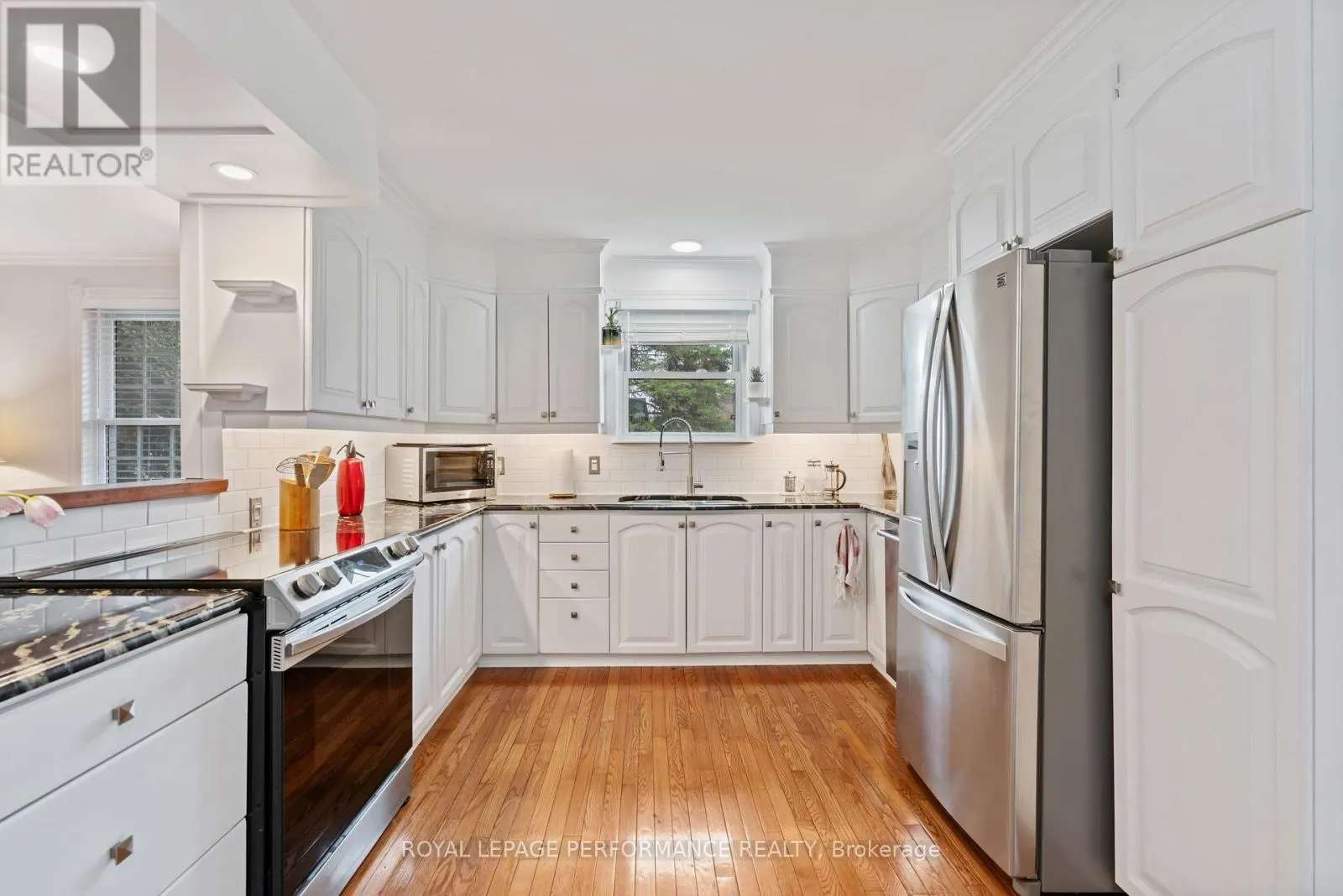6263 MACDONALD COURT