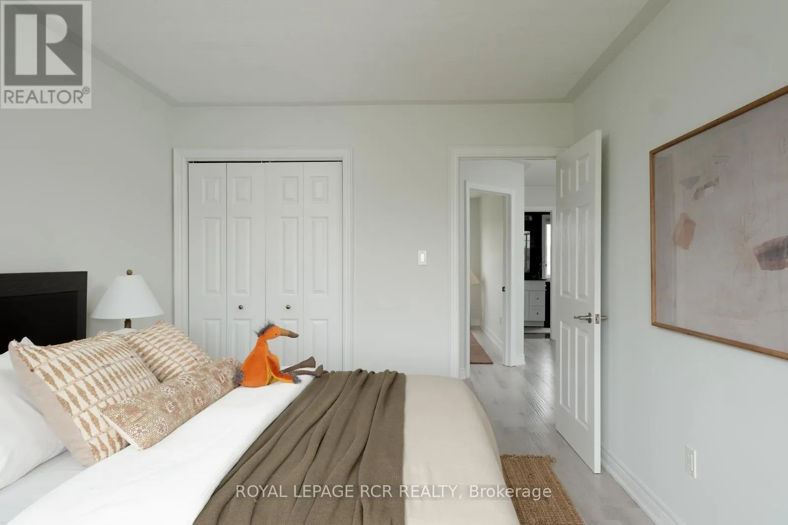 18 LEENDERS LANE