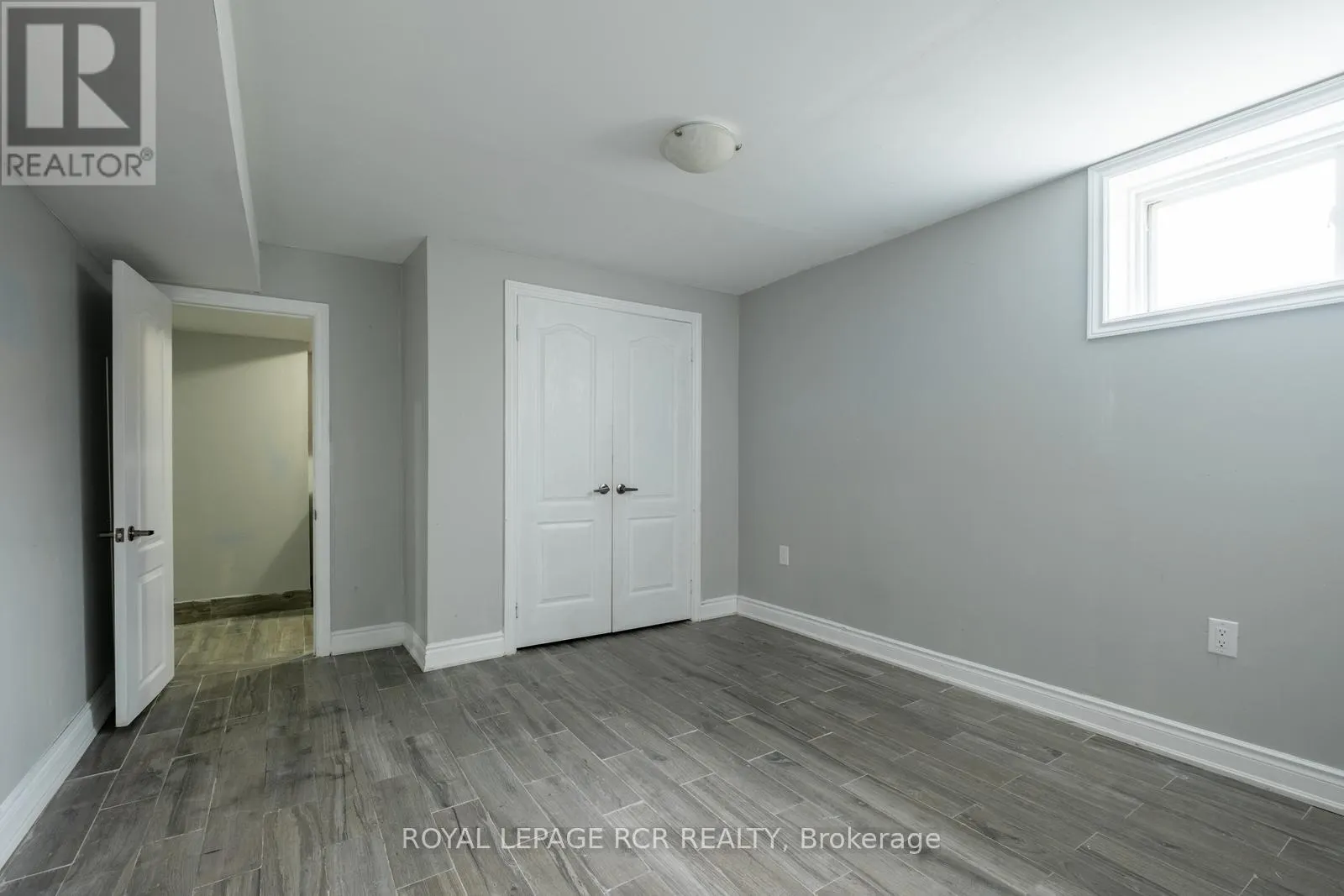 18 LEENDERS LANE