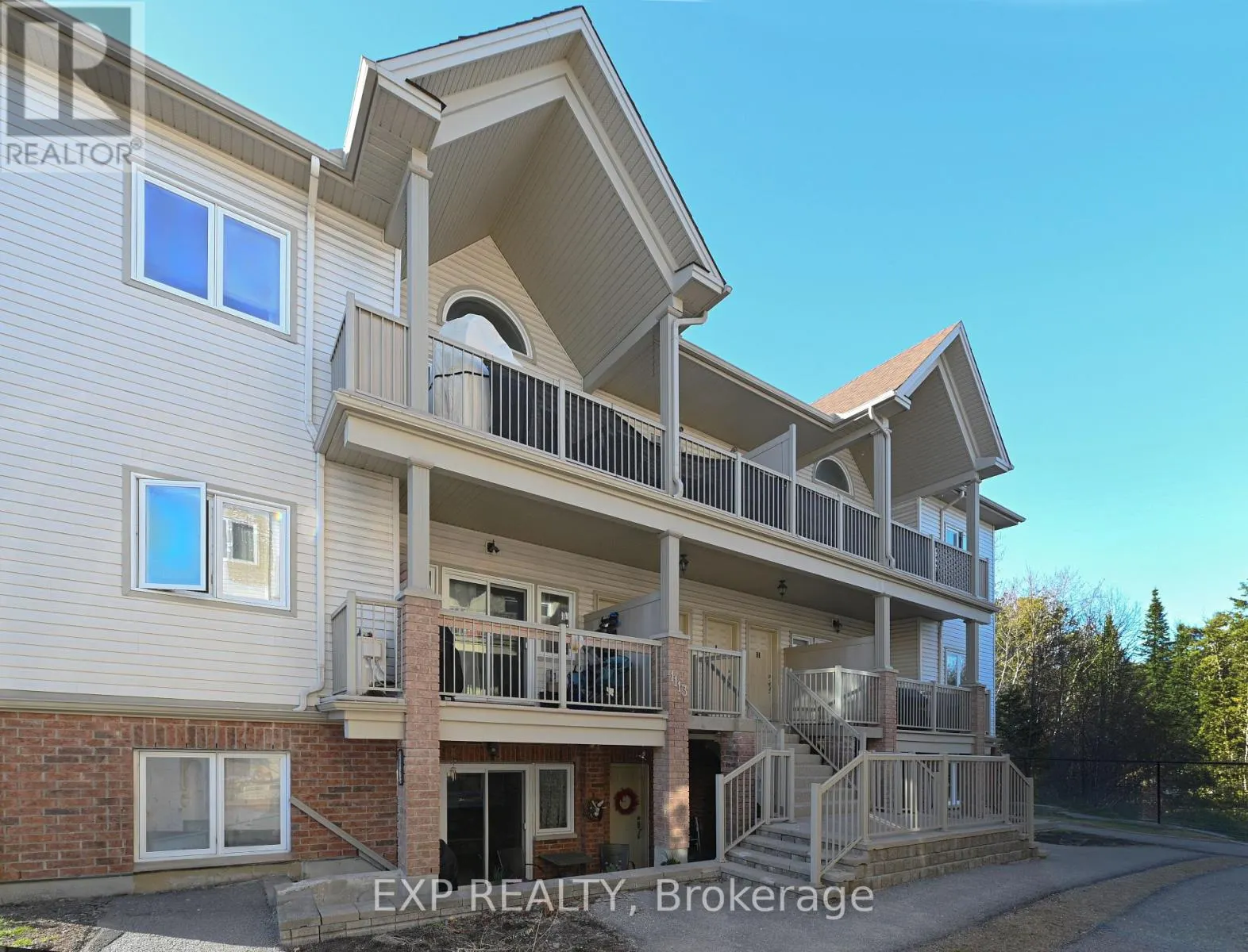 G - 1113 STITTSVILLE MAIN STREET N