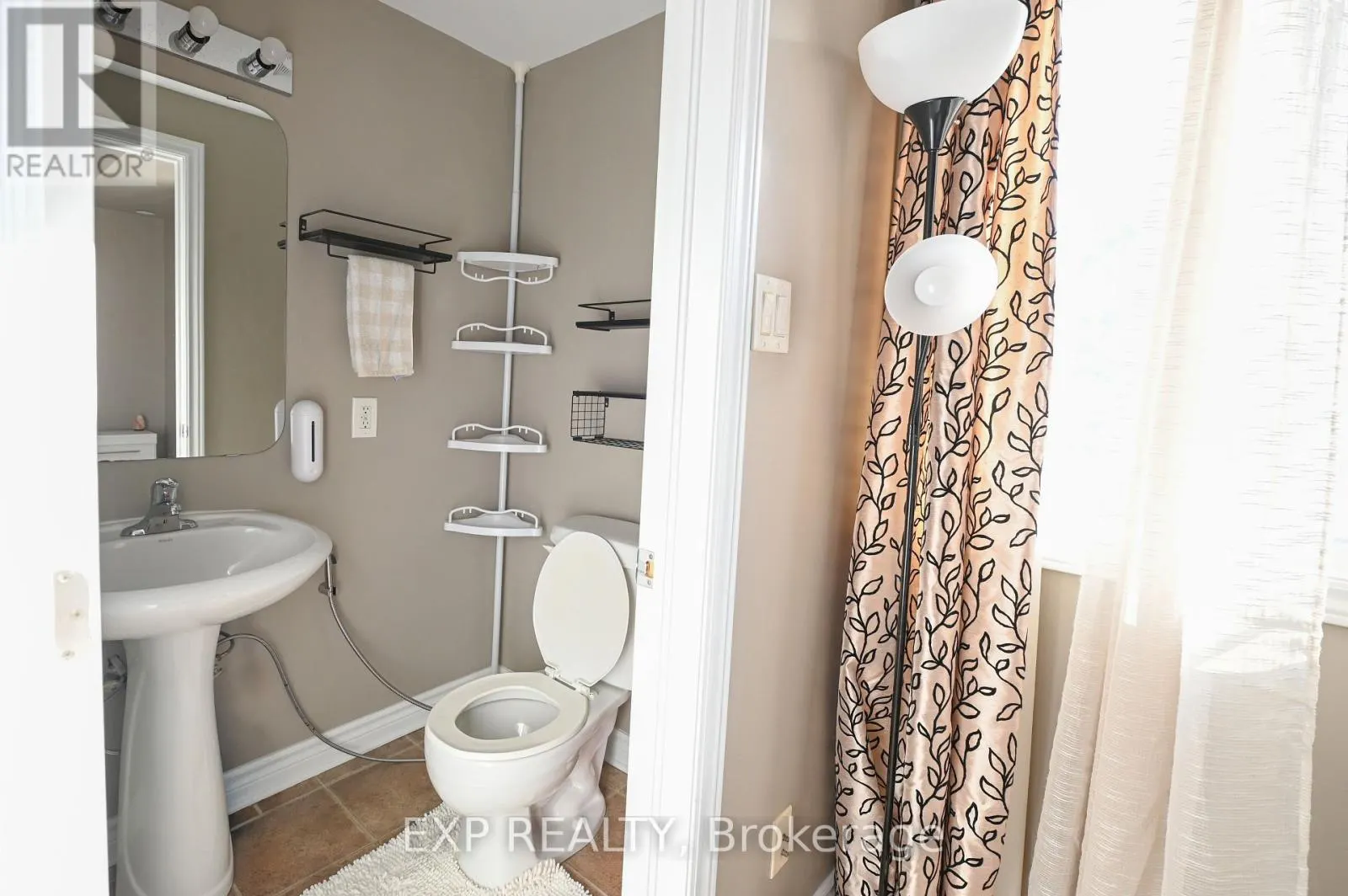 G - 1113 STITTSVILLE MAIN STREET N