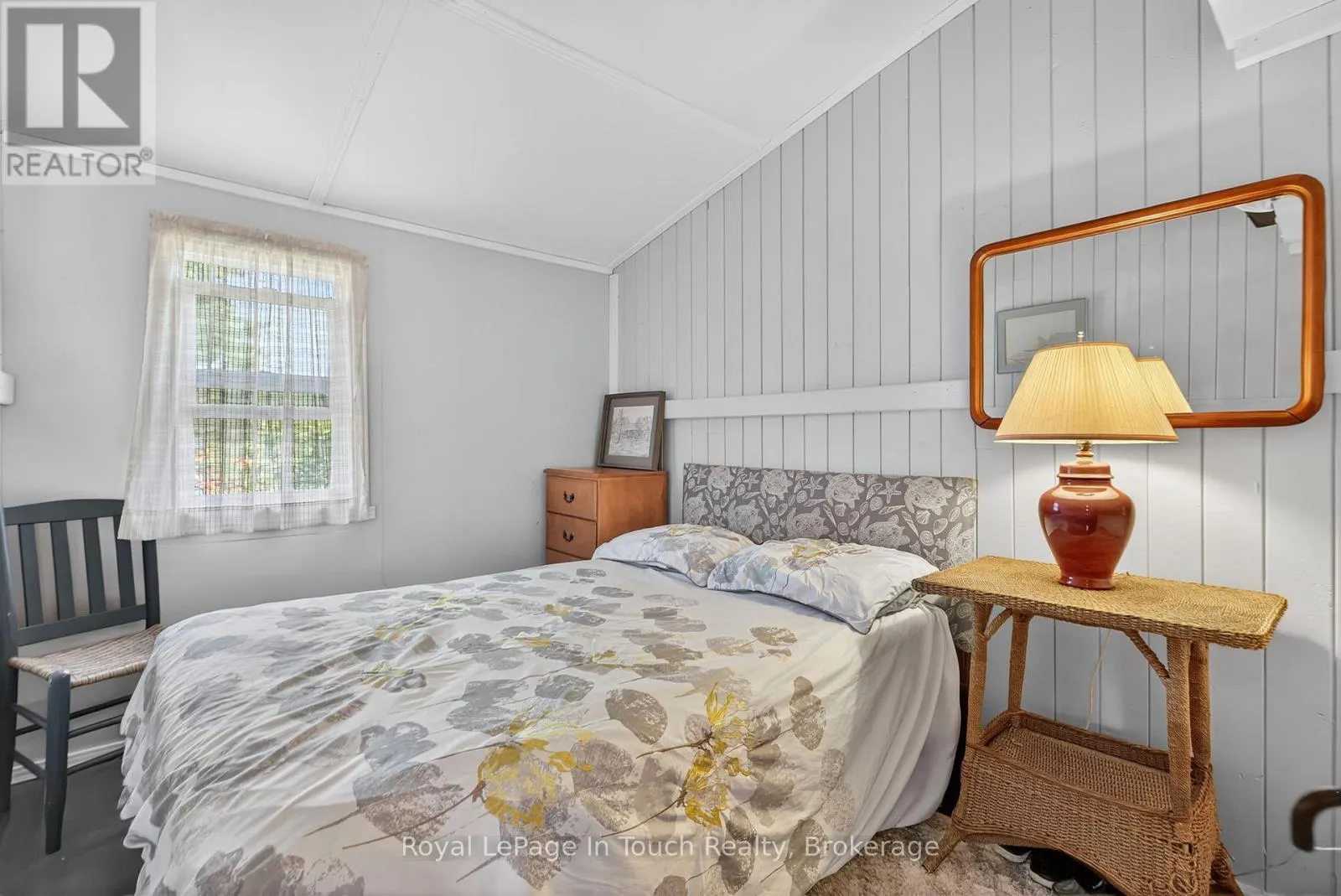 34 B320 SANS SOUCI ISLAND
