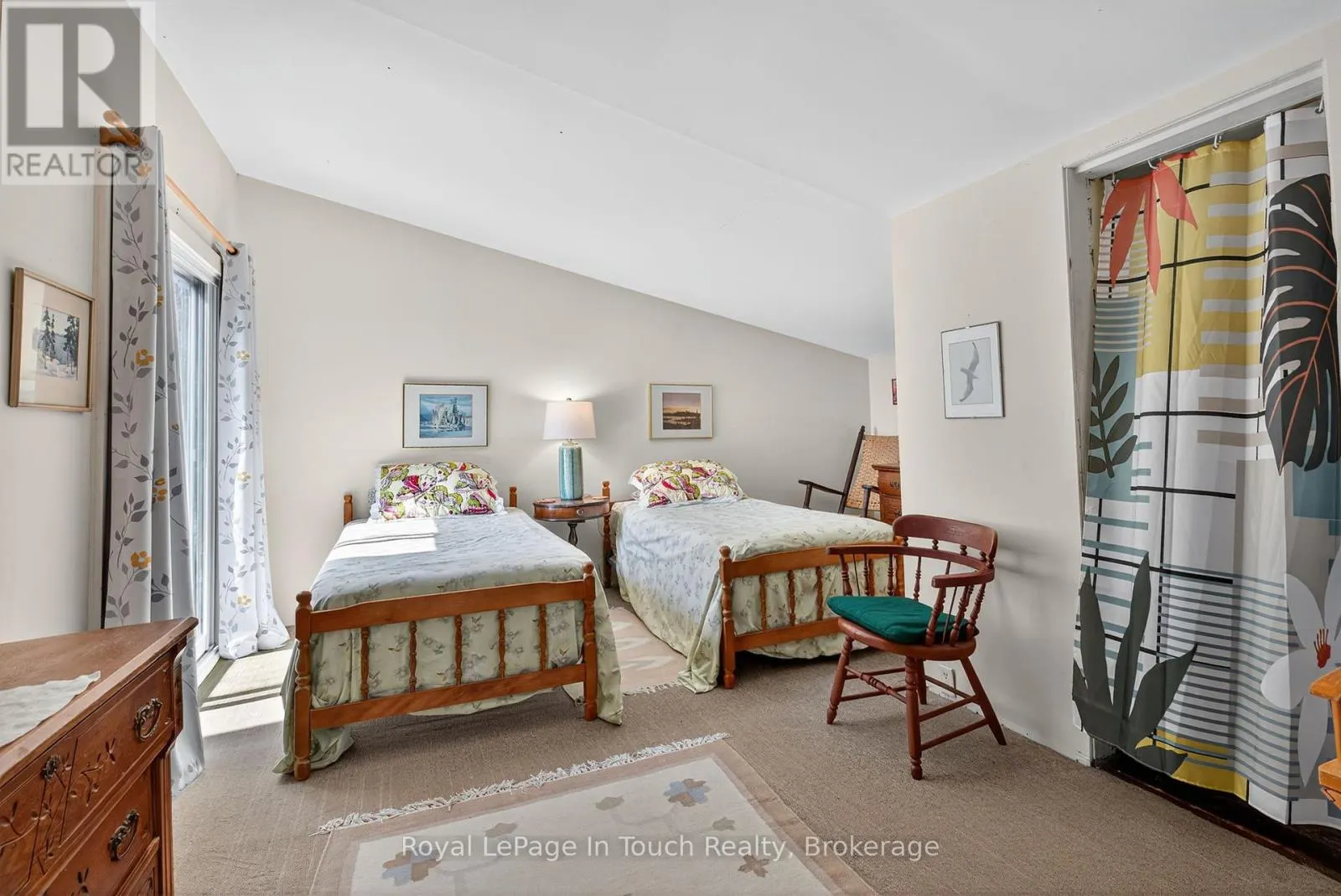 34 B320 SANS SOUCI ISLAND