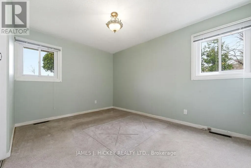96 GLENDALE AVENUE