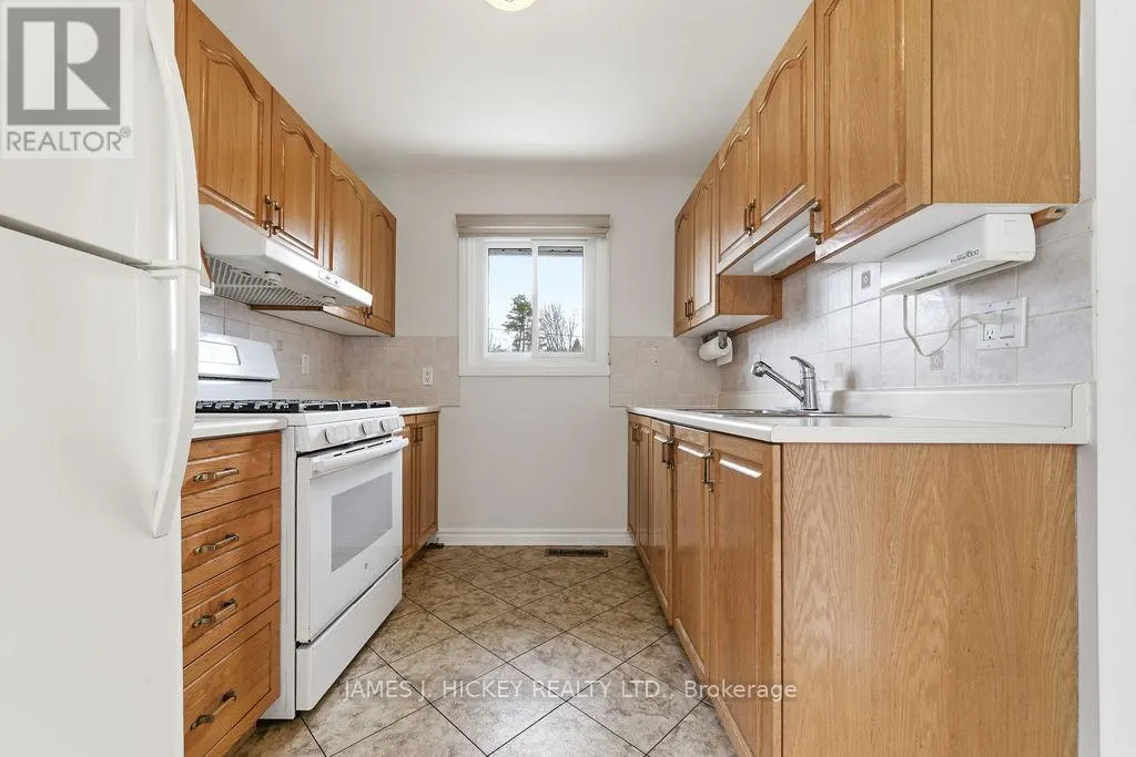 96 GLENDALE AVENUE