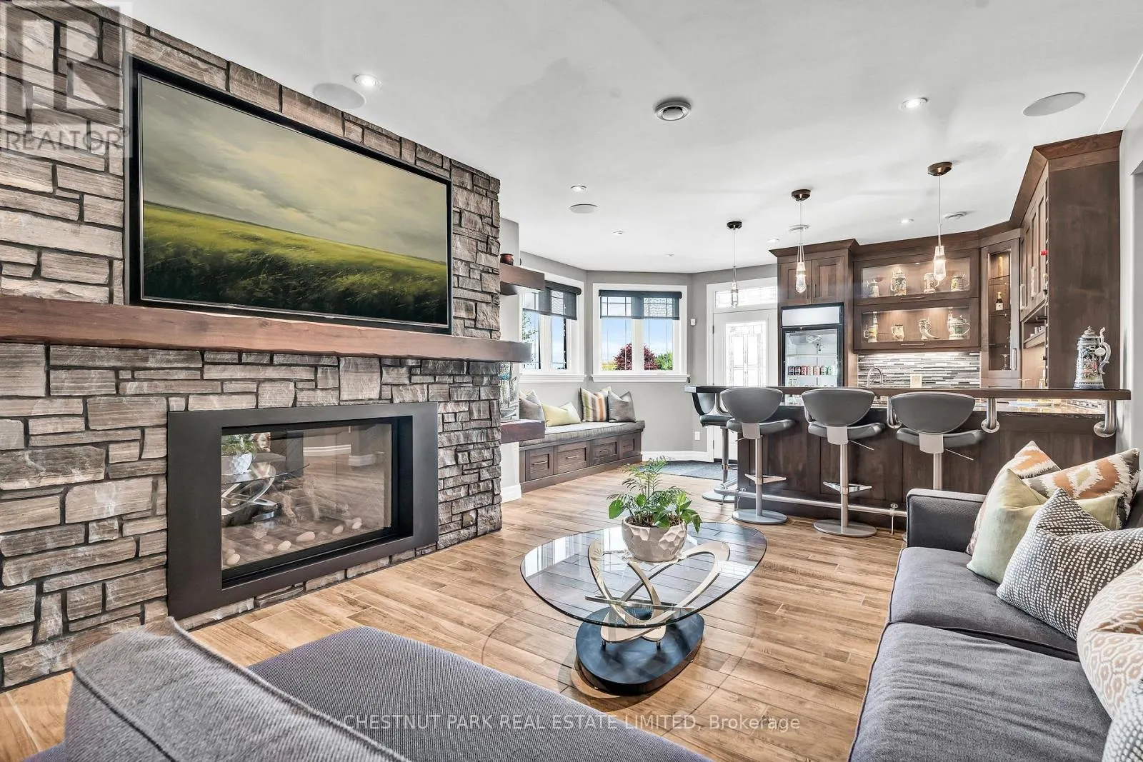 46 ANITA DRIVE