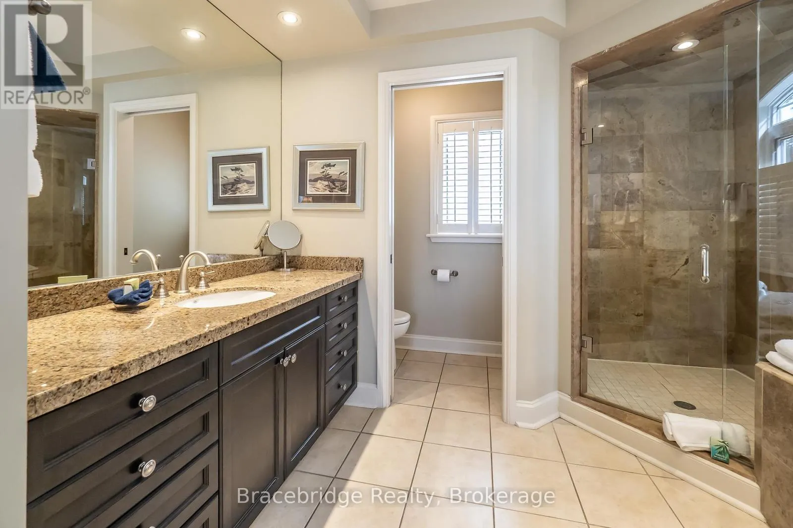 CARLING 10 W3 - 3876 MUSKOKA RD 118 HIGHWAY W