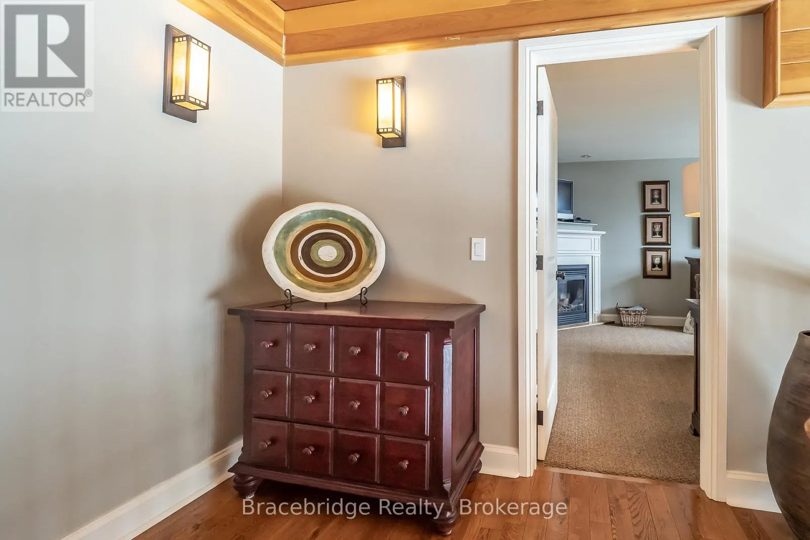 CARLING 10 W3 - 3876 MUSKOKA RD 118 HIGHWAY W
