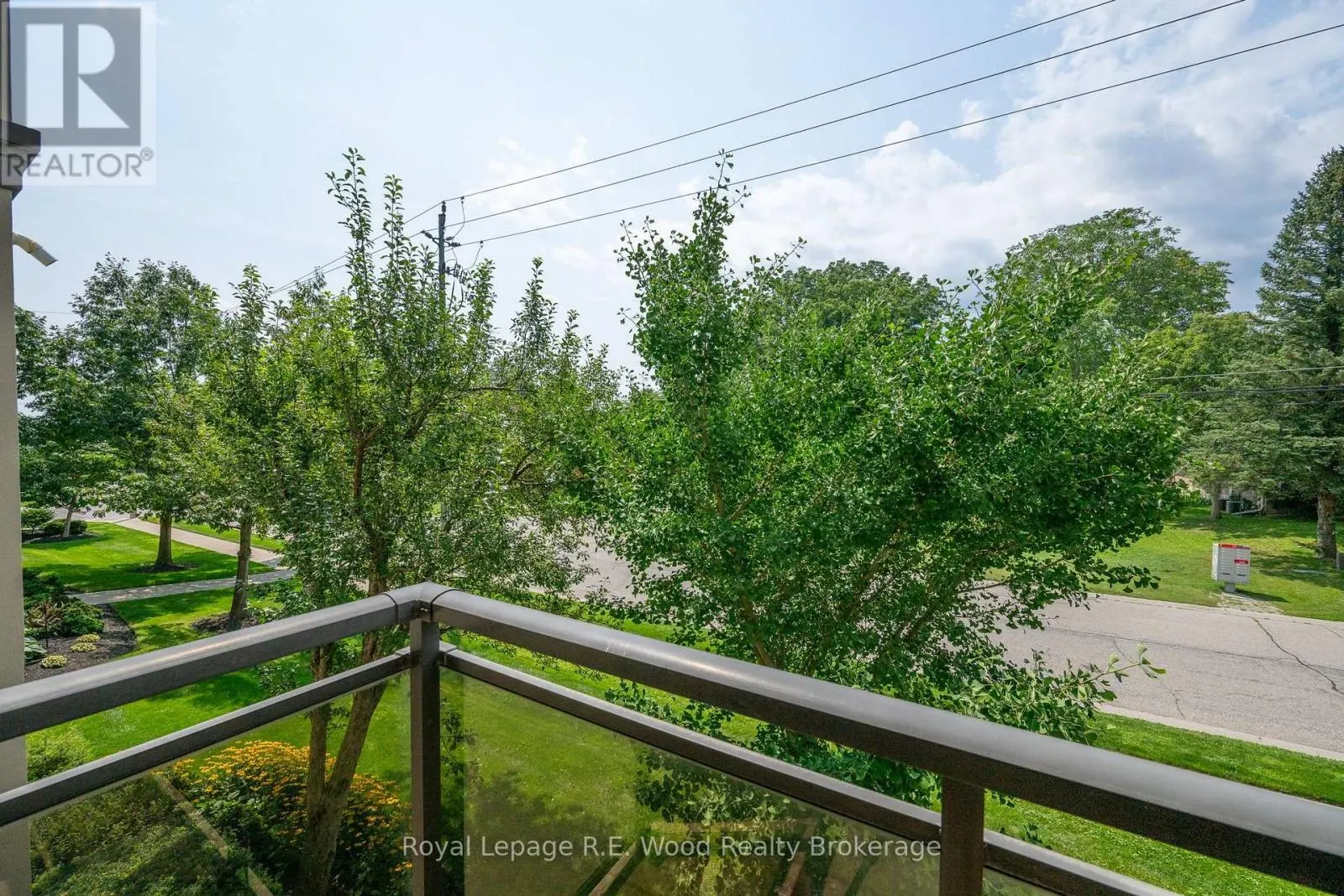 205 - 80 BRIDGE STREET E #205