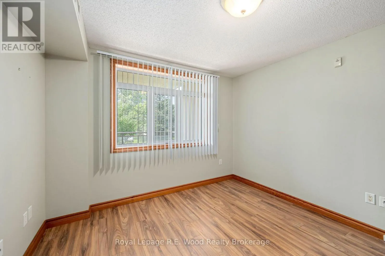 205 - 80 BRIDGE STREET E #205
