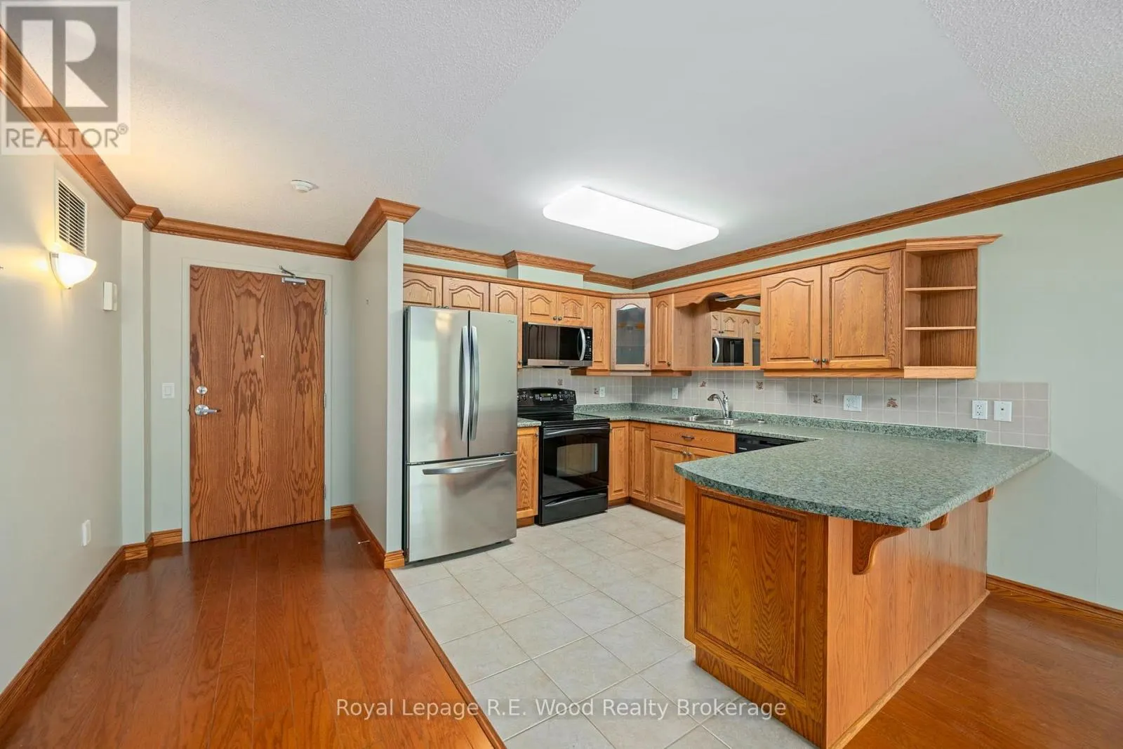 205 - 80 BRIDGE STREET E #205