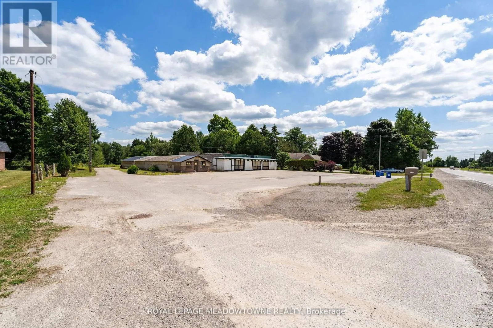 9483 WELLINGTON RD 124 ROAD