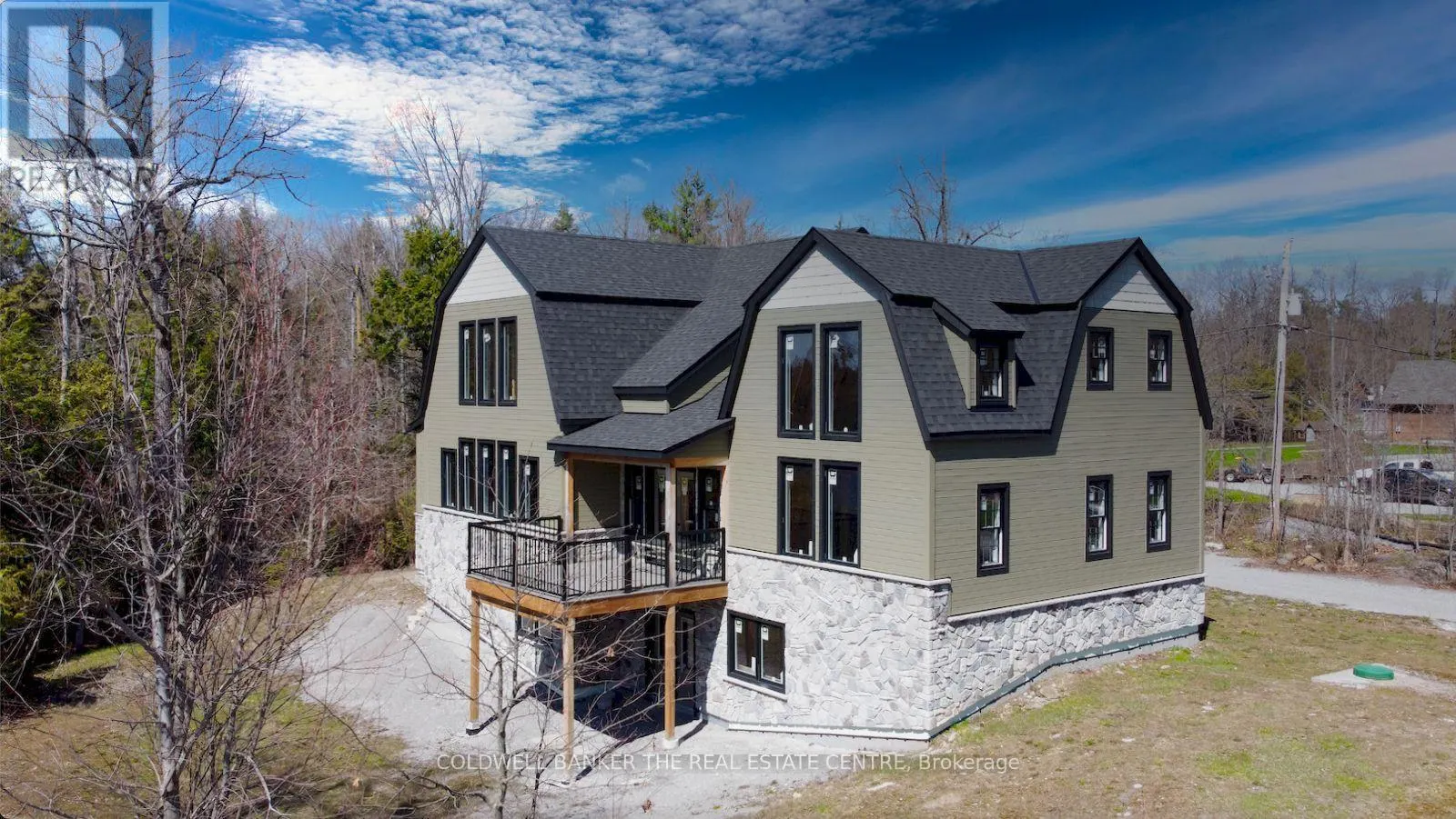 16 EVERGREEN WAY