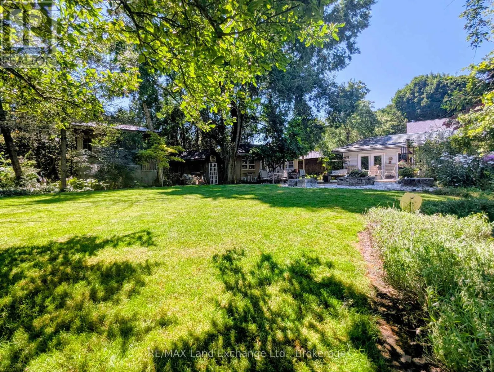 15 NORTH CEDAR LANE