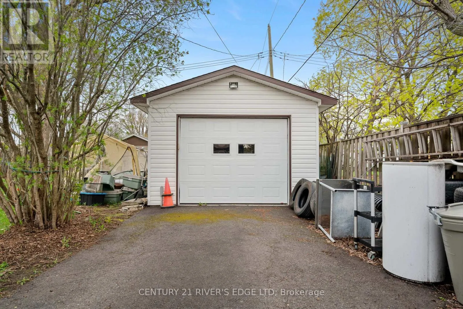 54 LOYALIST STREET