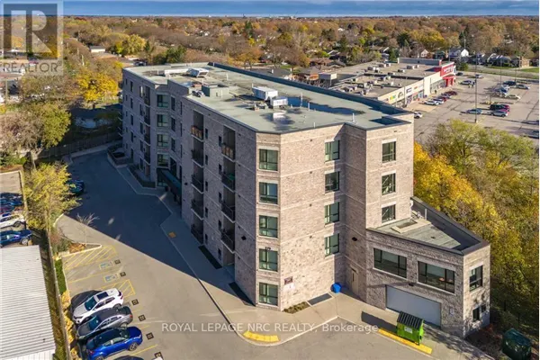 305 - 379 SCOTT STREET