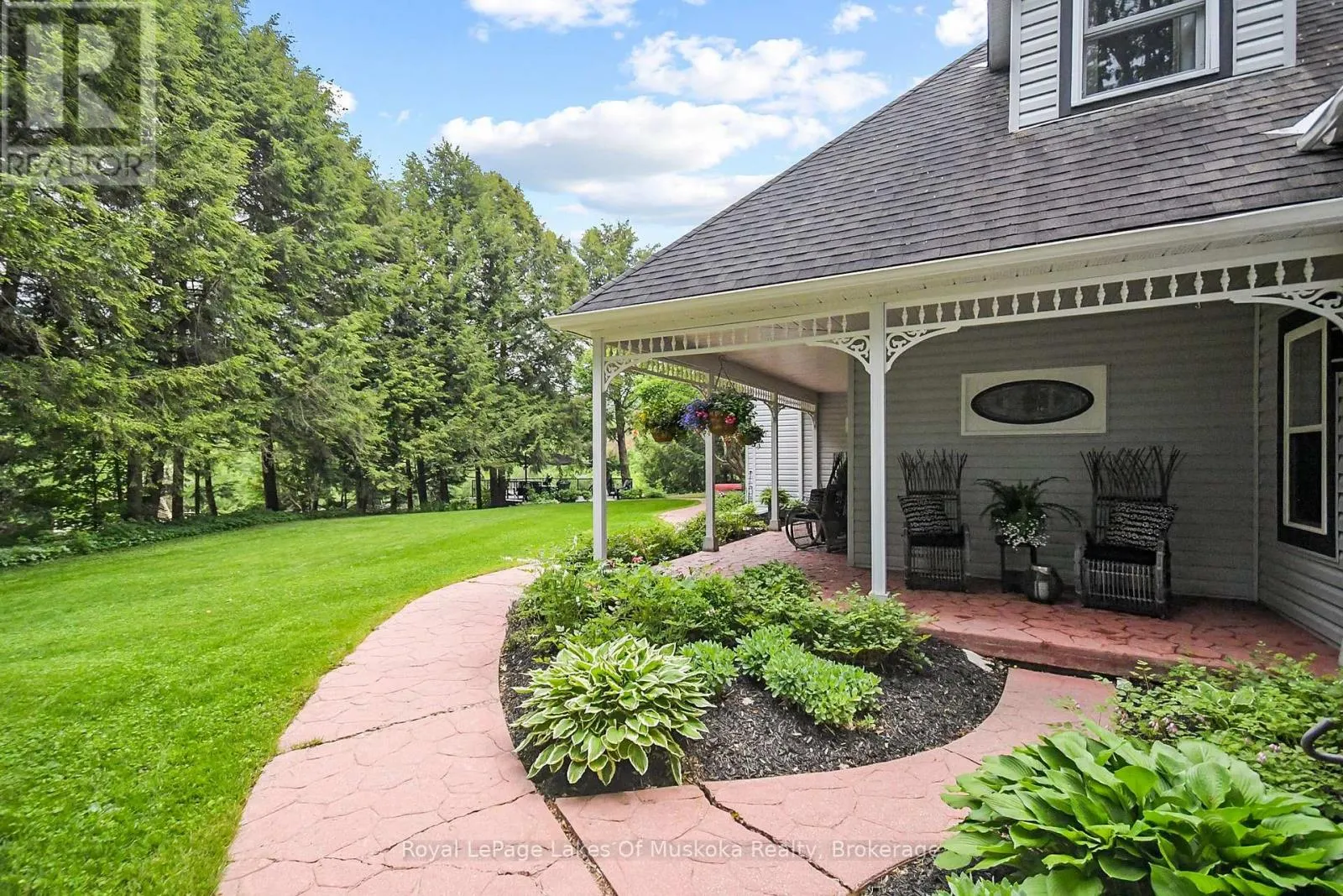 103 SOUTHBANK DRIVE
