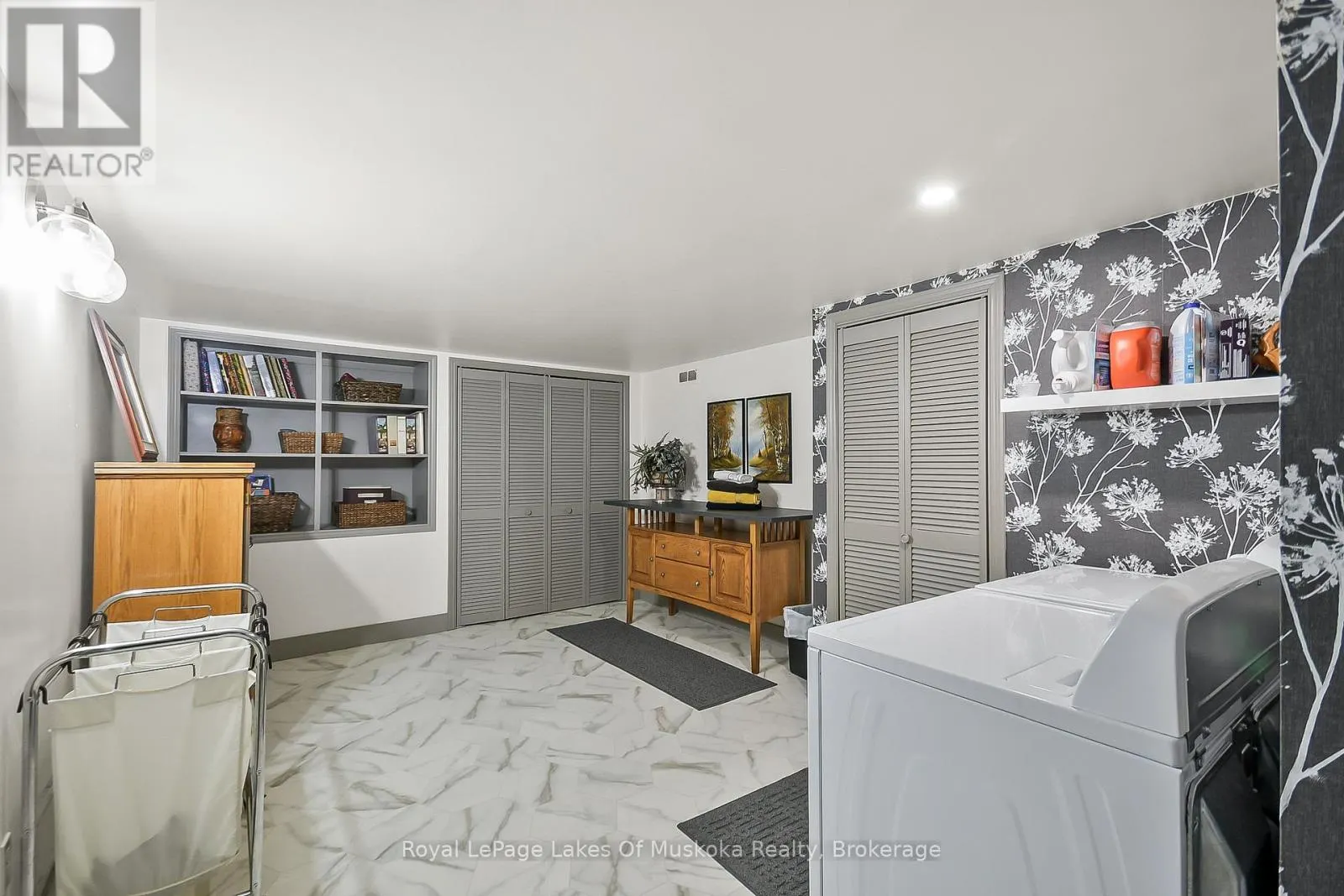 103 SOUTHBANK DRIVE