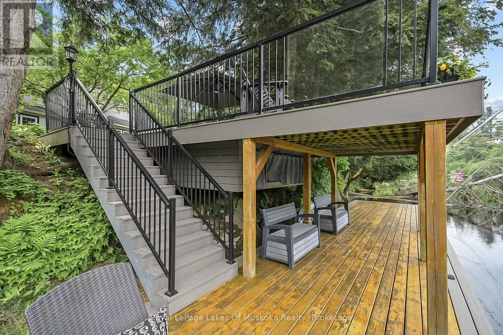 103 SOUTHBANK DRIVE