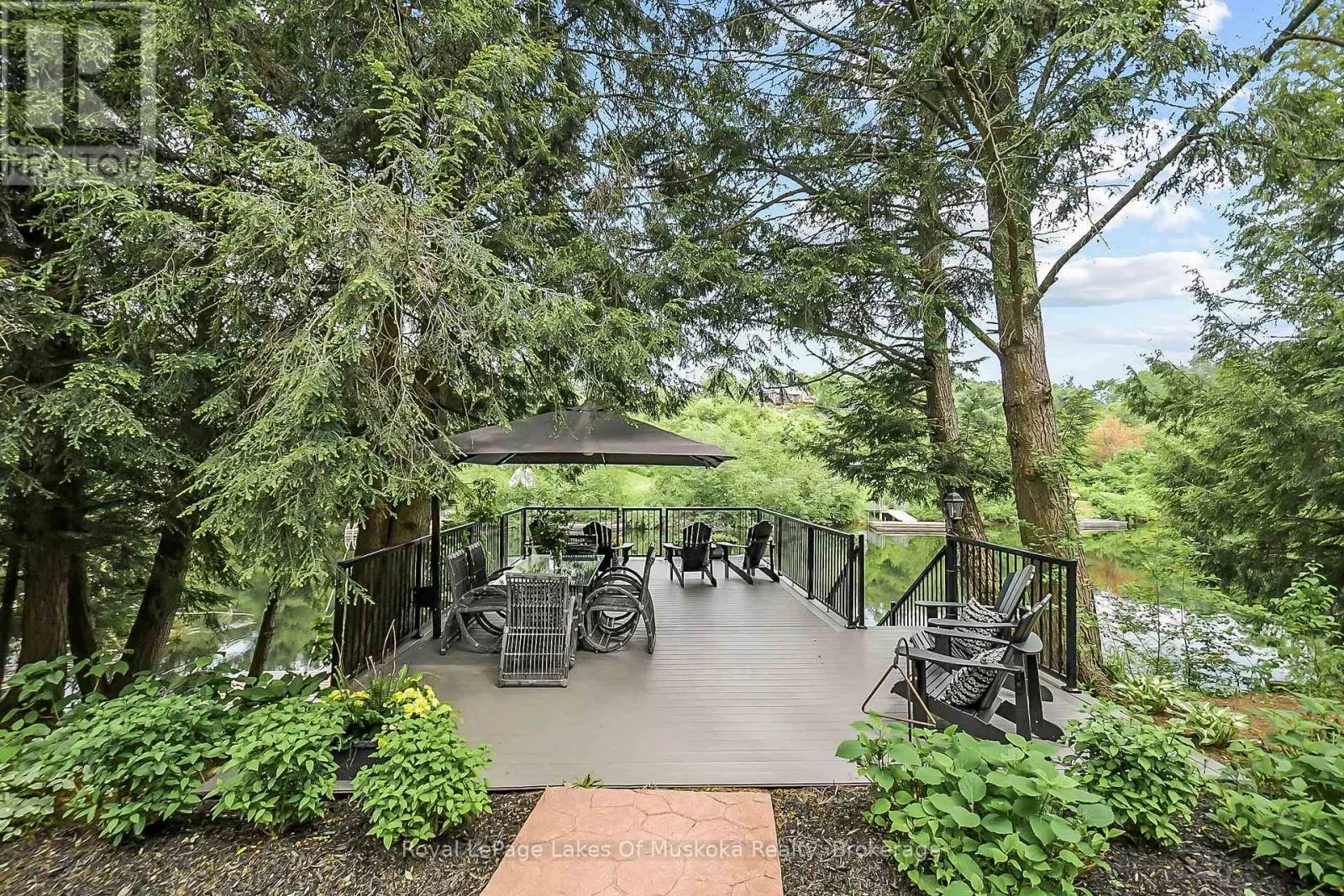 103 SOUTHBANK DRIVE