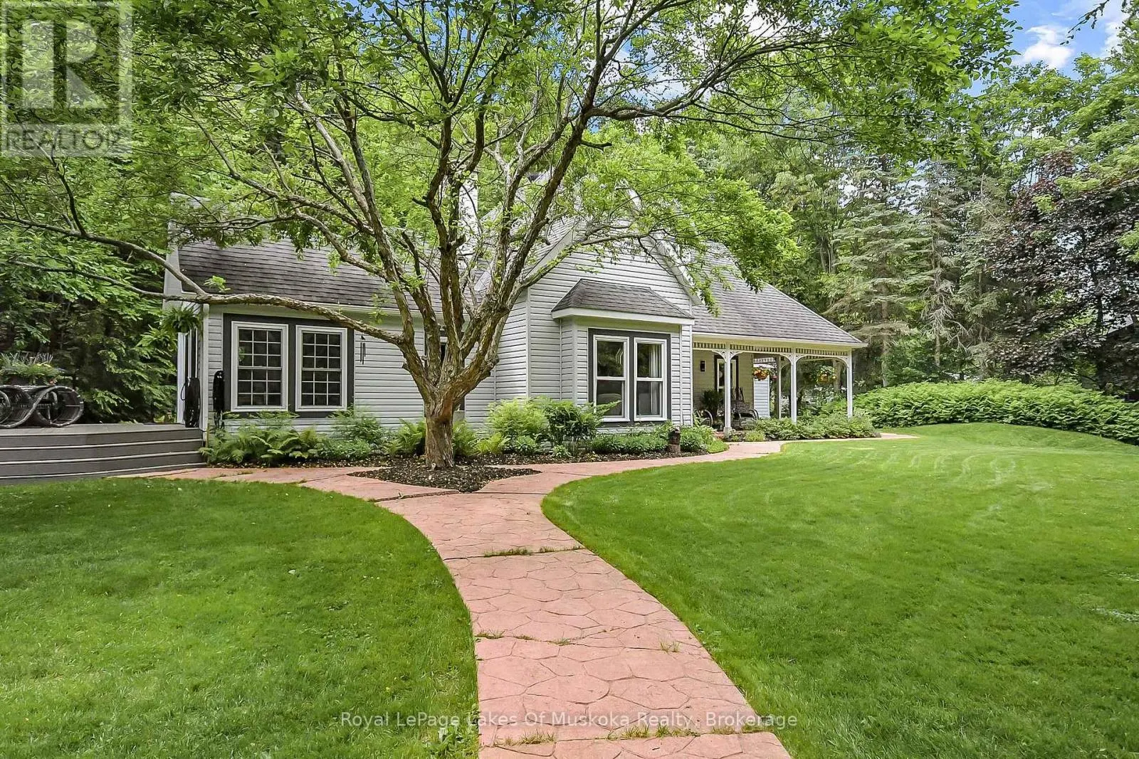103 SOUTHBANK DRIVE