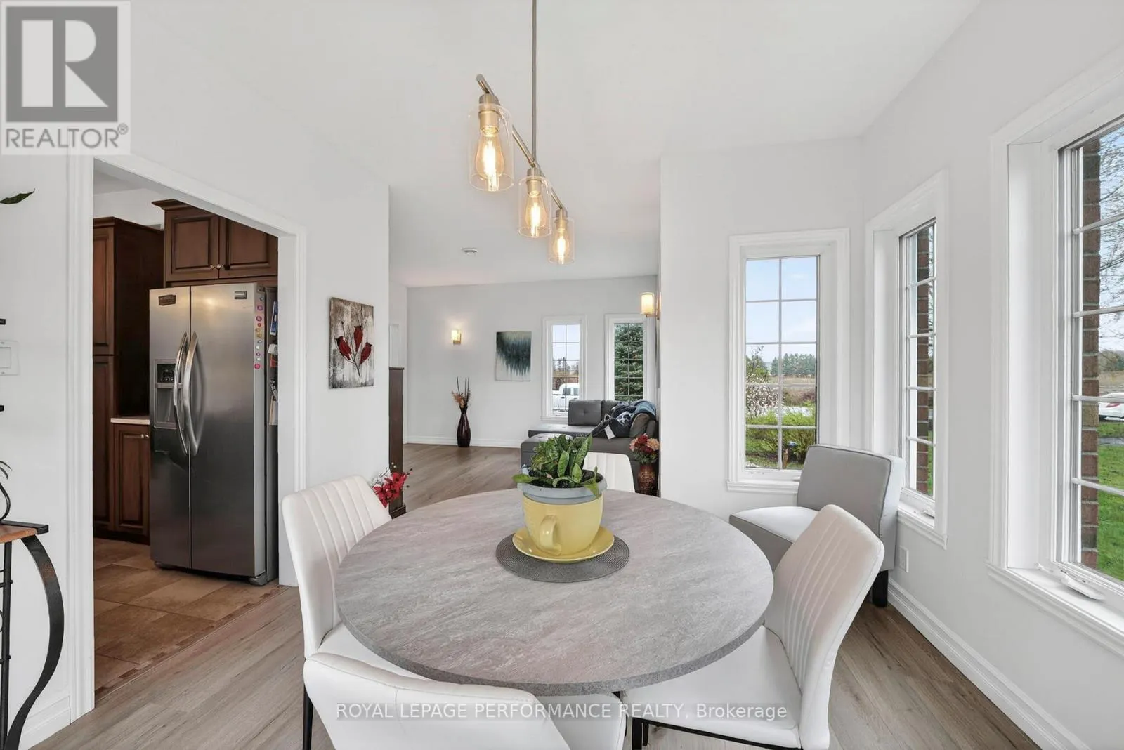 6218 SHANNON LANE