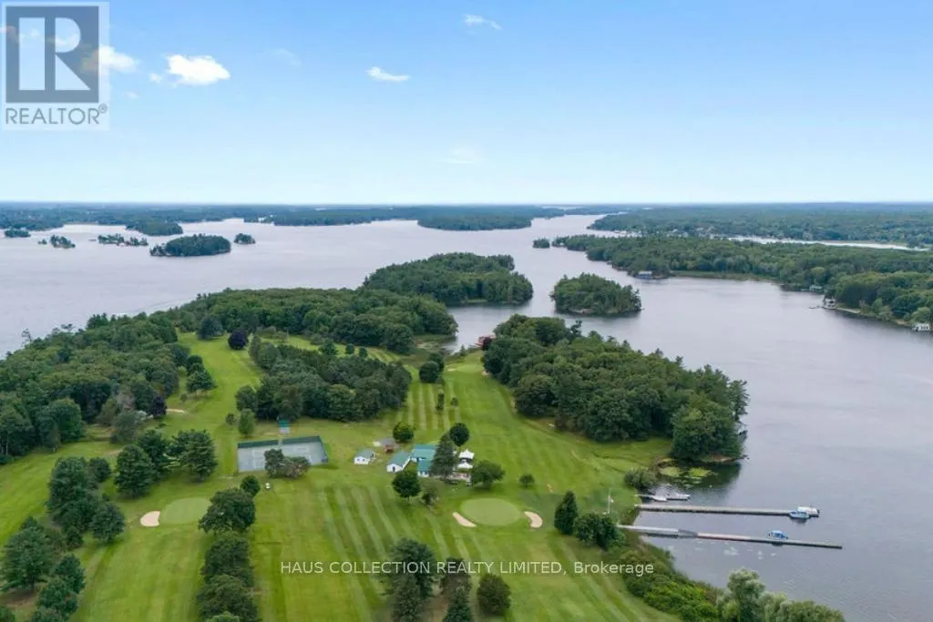 1 LITTLE GRENADIER ISLAND