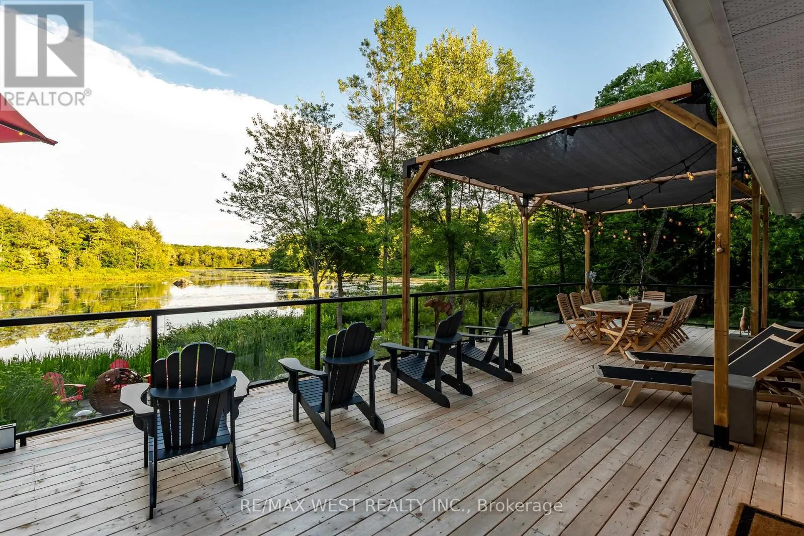 1078 WOODWINDS ROAD