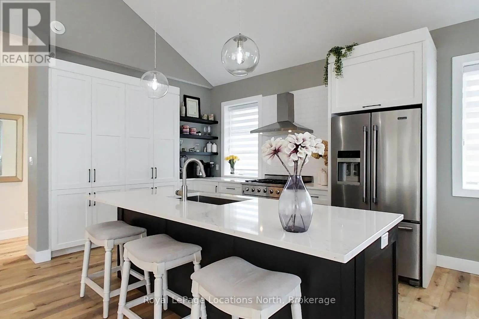 30 GORDON CRESCENT