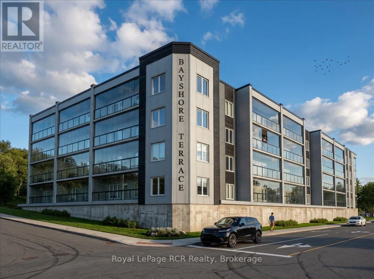 205 - 297 18TH STREET E #205