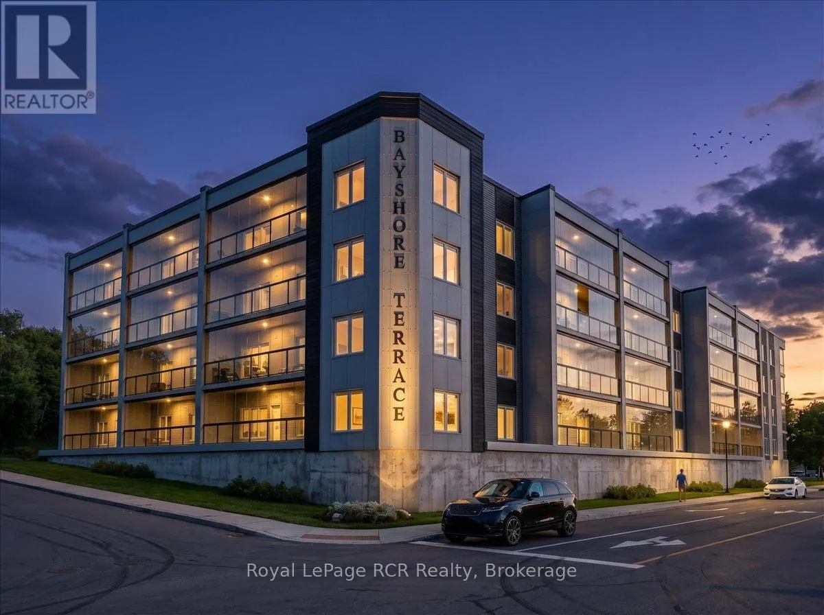 205 - 297 18TH STREET E #205