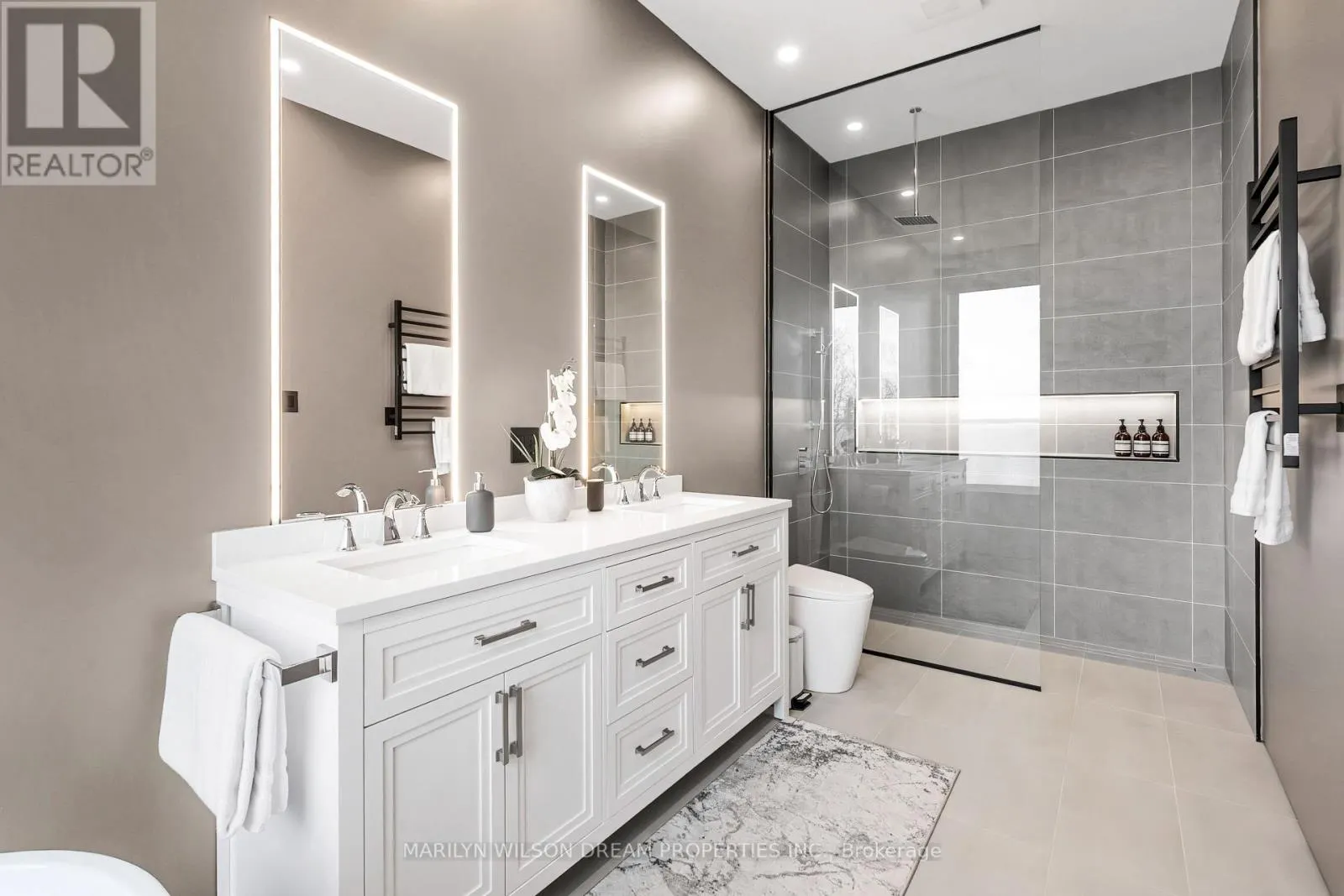 2486 HOWE ISLAND DRIVE