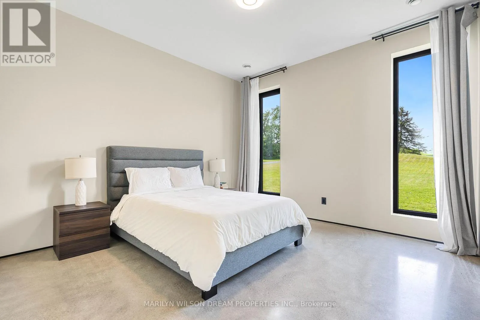 2486 HOWE ISLAND DRIVE