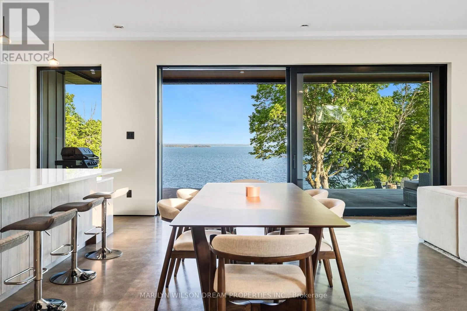 2486 HOWE ISLAND DRIVE