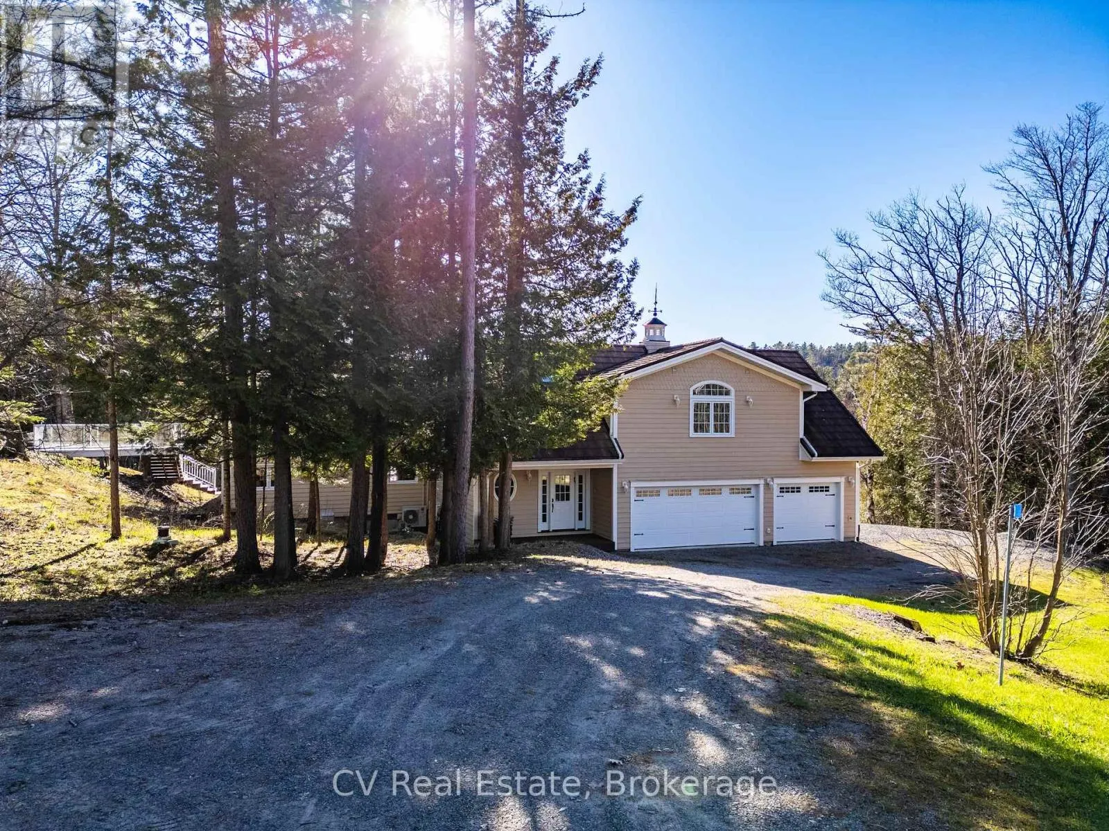 3 - 1391 ROSSEAU LAKE ROAD 1 #3