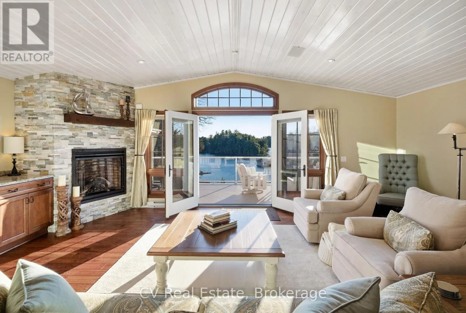 3 - 1391 ROSSEAU LAKE ROAD 1 #3