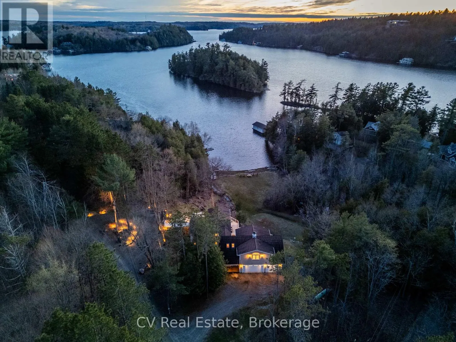 3 - 1391 ROSSEAU LAKE ROAD 1 #3
