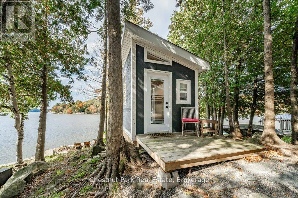 8 - 1140 COWAN PARK ROAD #8
