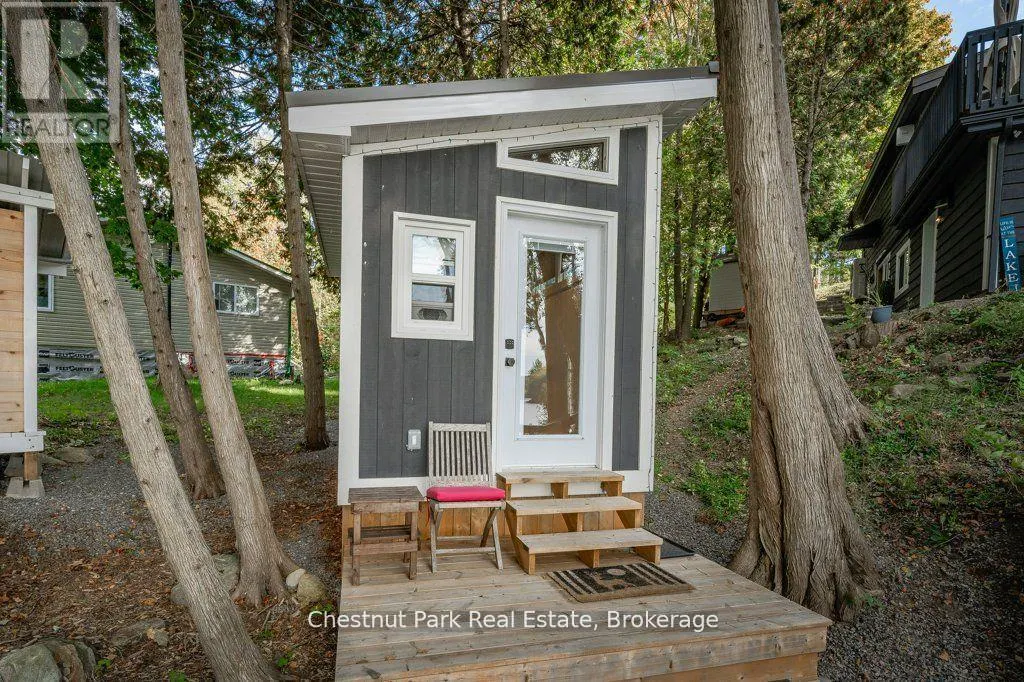8 - 1140 COWAN PARK ROAD #8