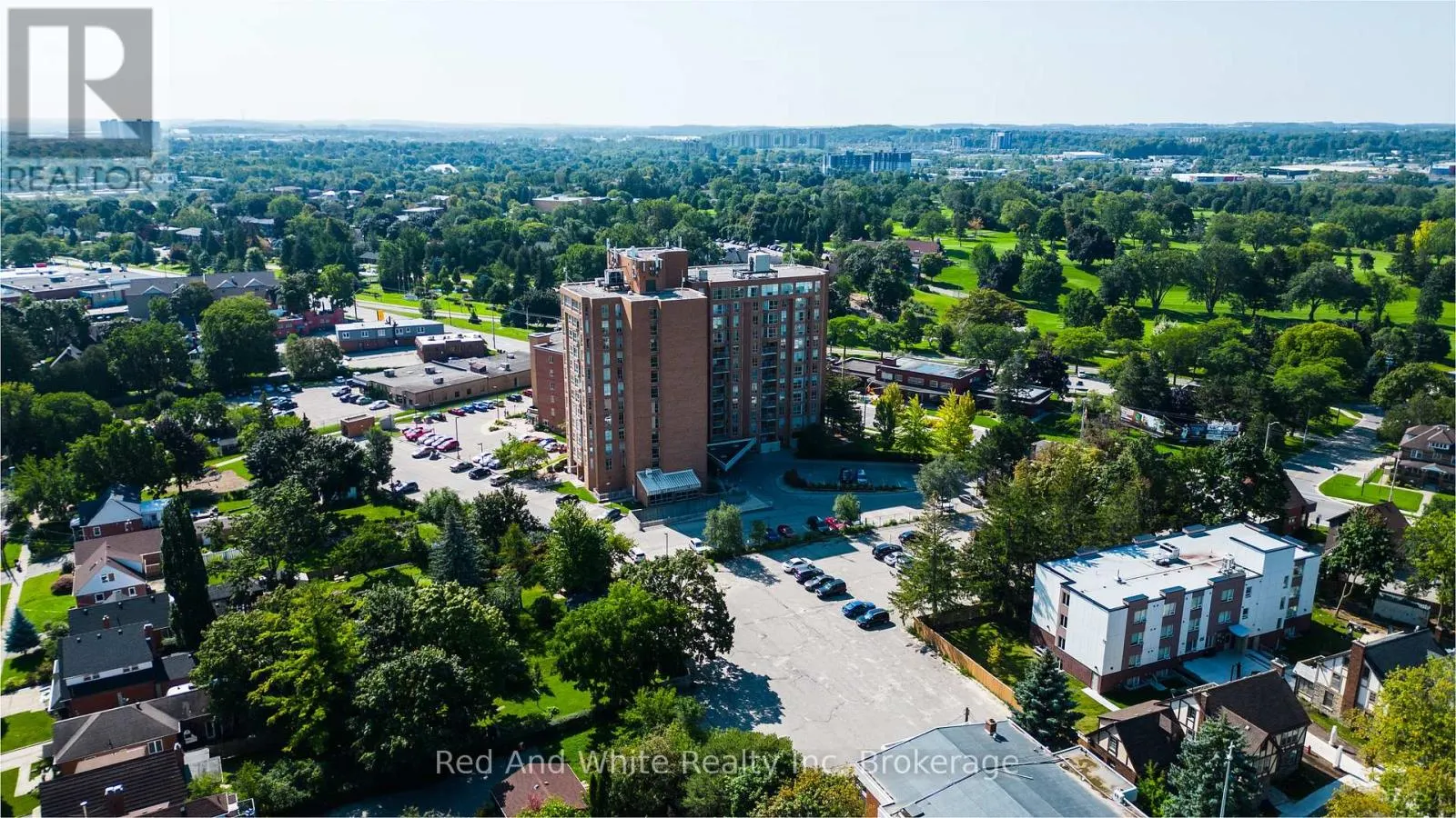 802 - 1414 KING STREET E #802