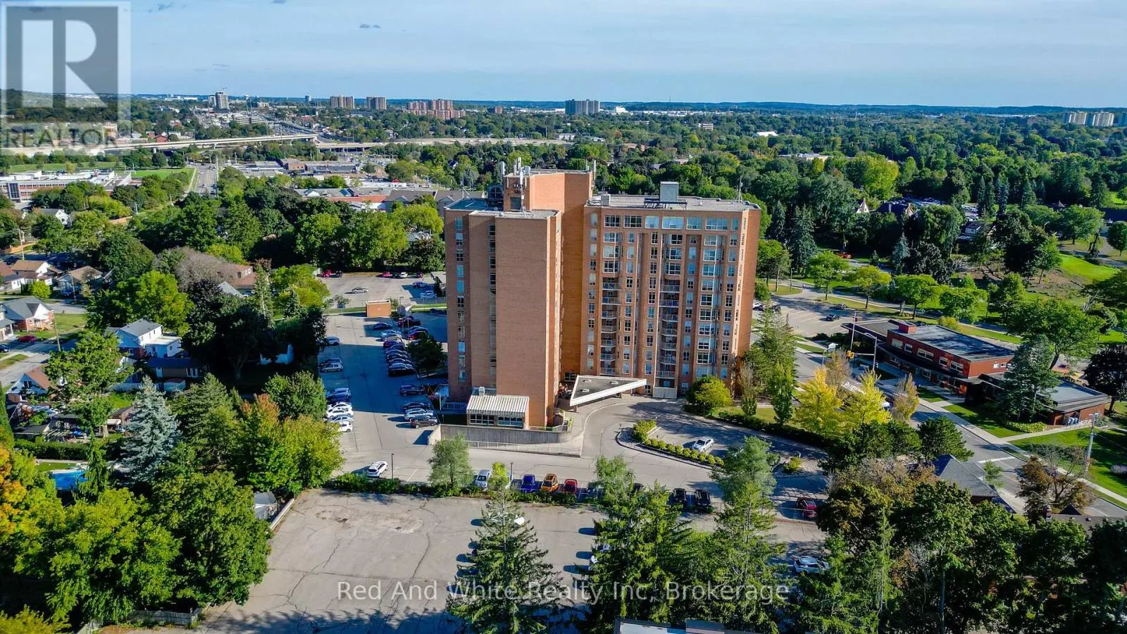 802 - 1414 KING STREET E #802