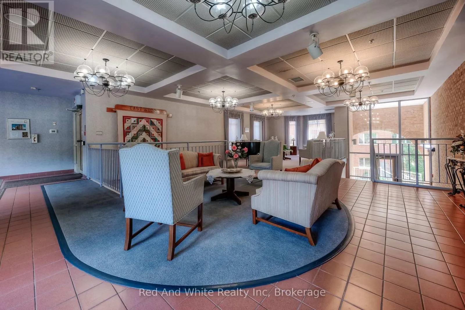 802 - 1414 KING STREET E #802