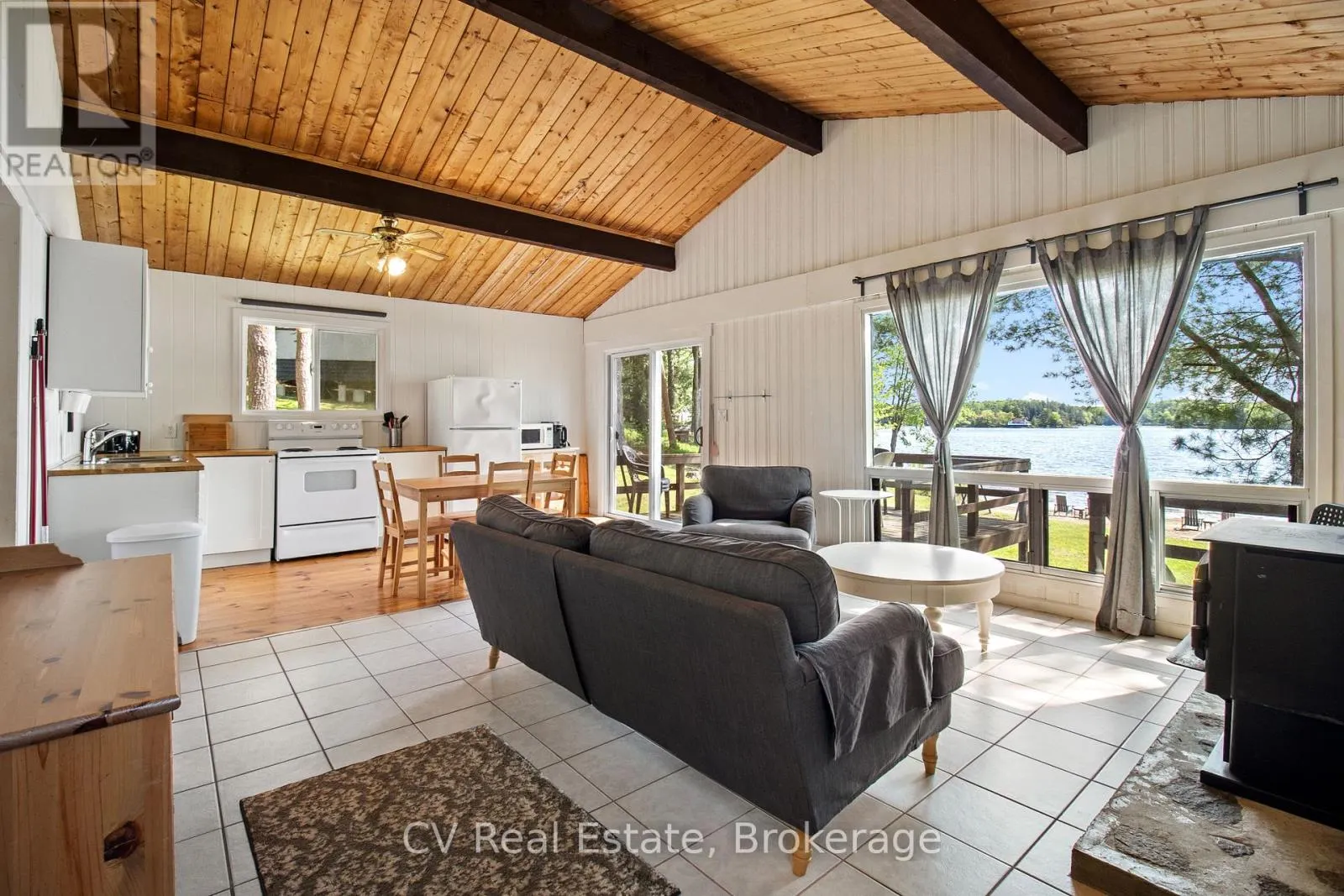 1113 MOON RIVER ROAD