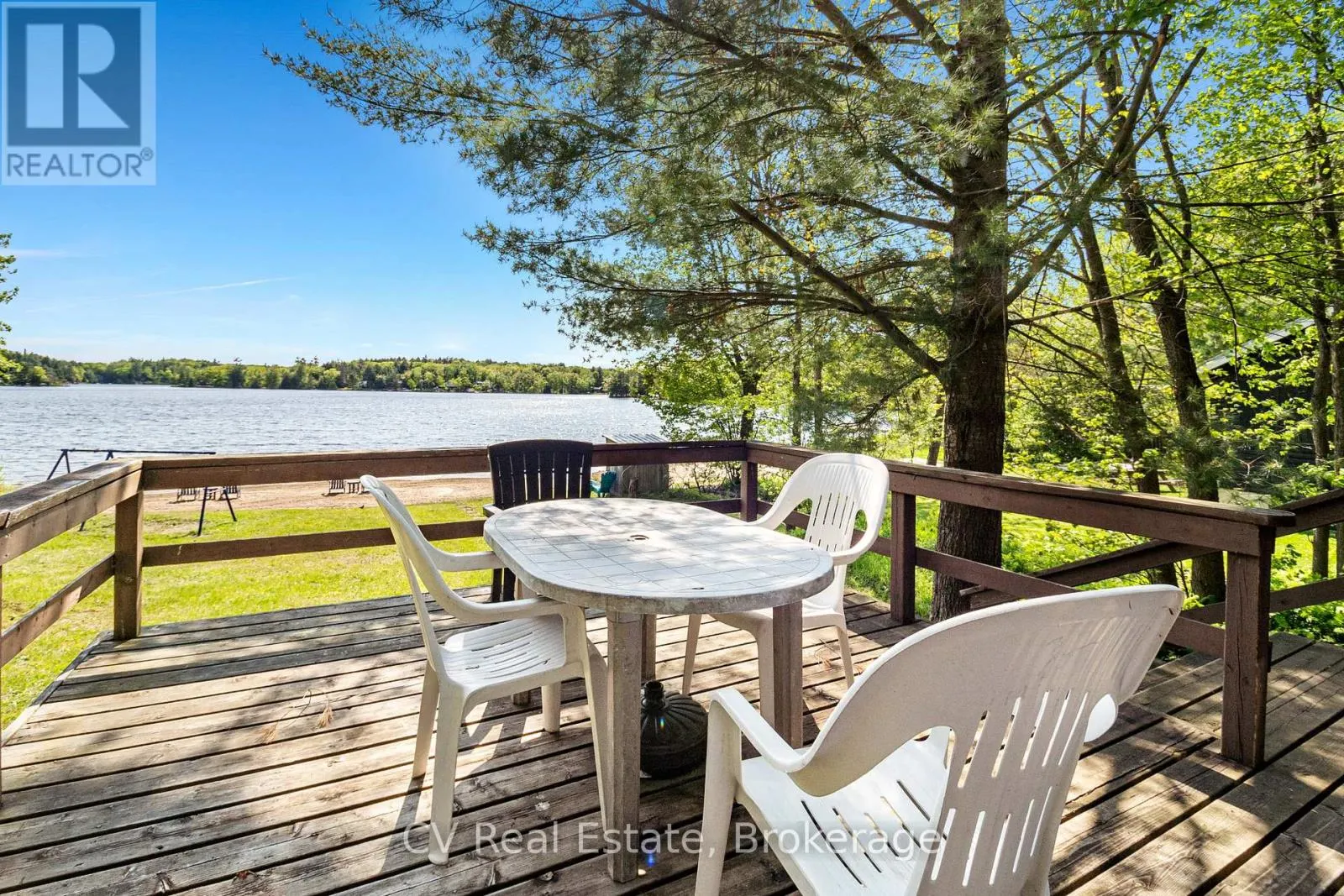 1113 MOON RIVER ROAD