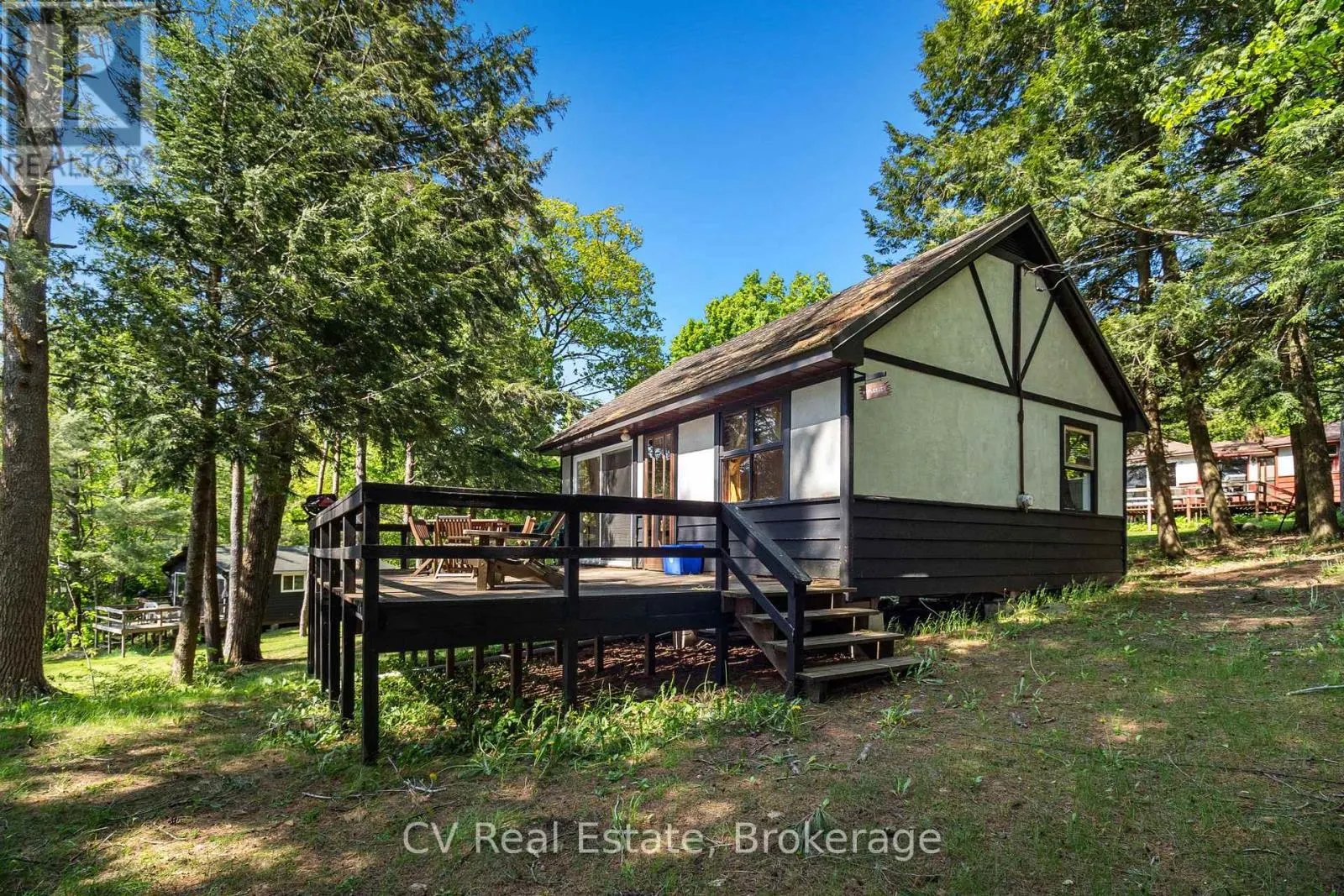 1113 MOON RIVER ROAD