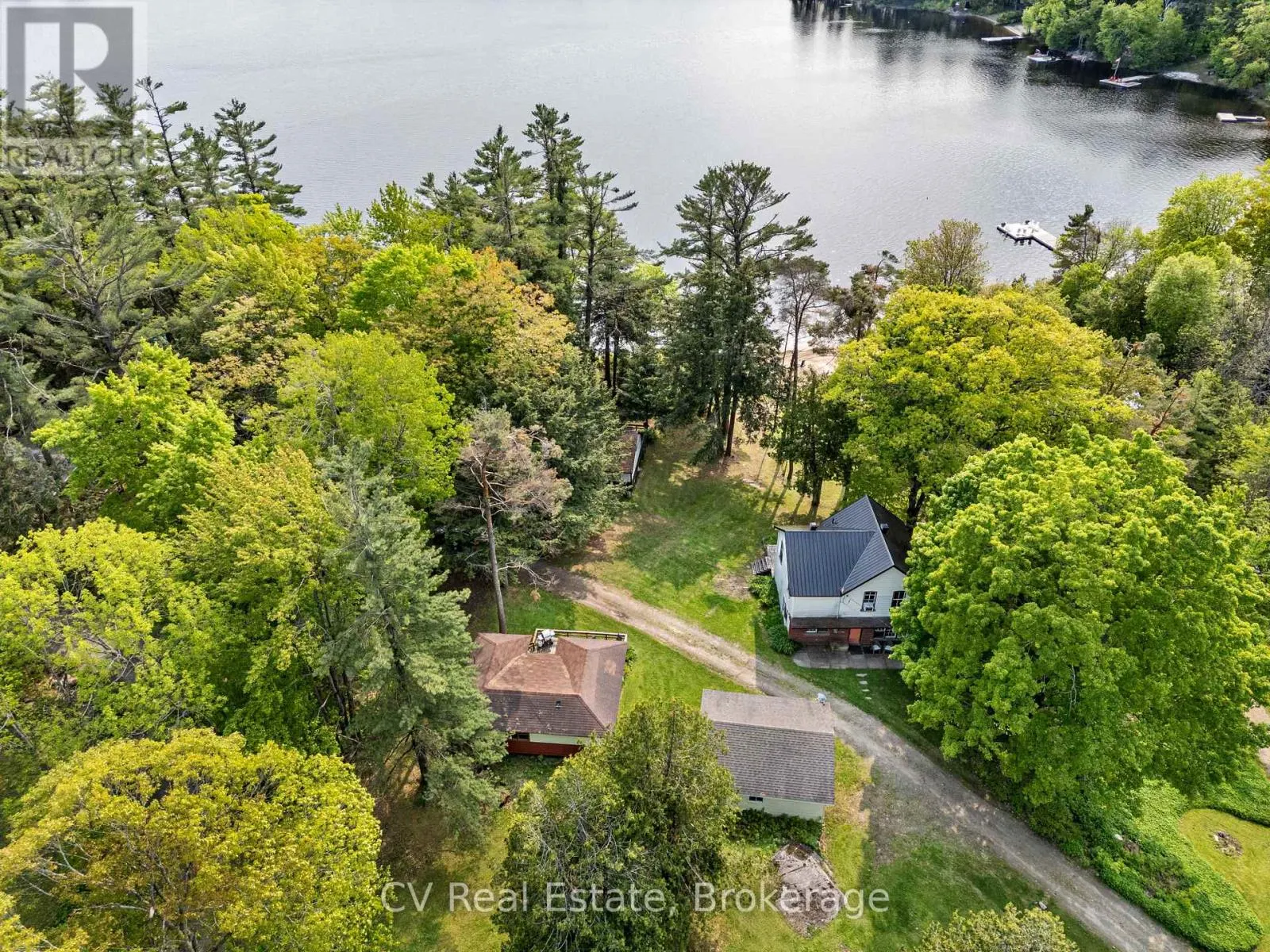 1113 MOON RIVER ROAD