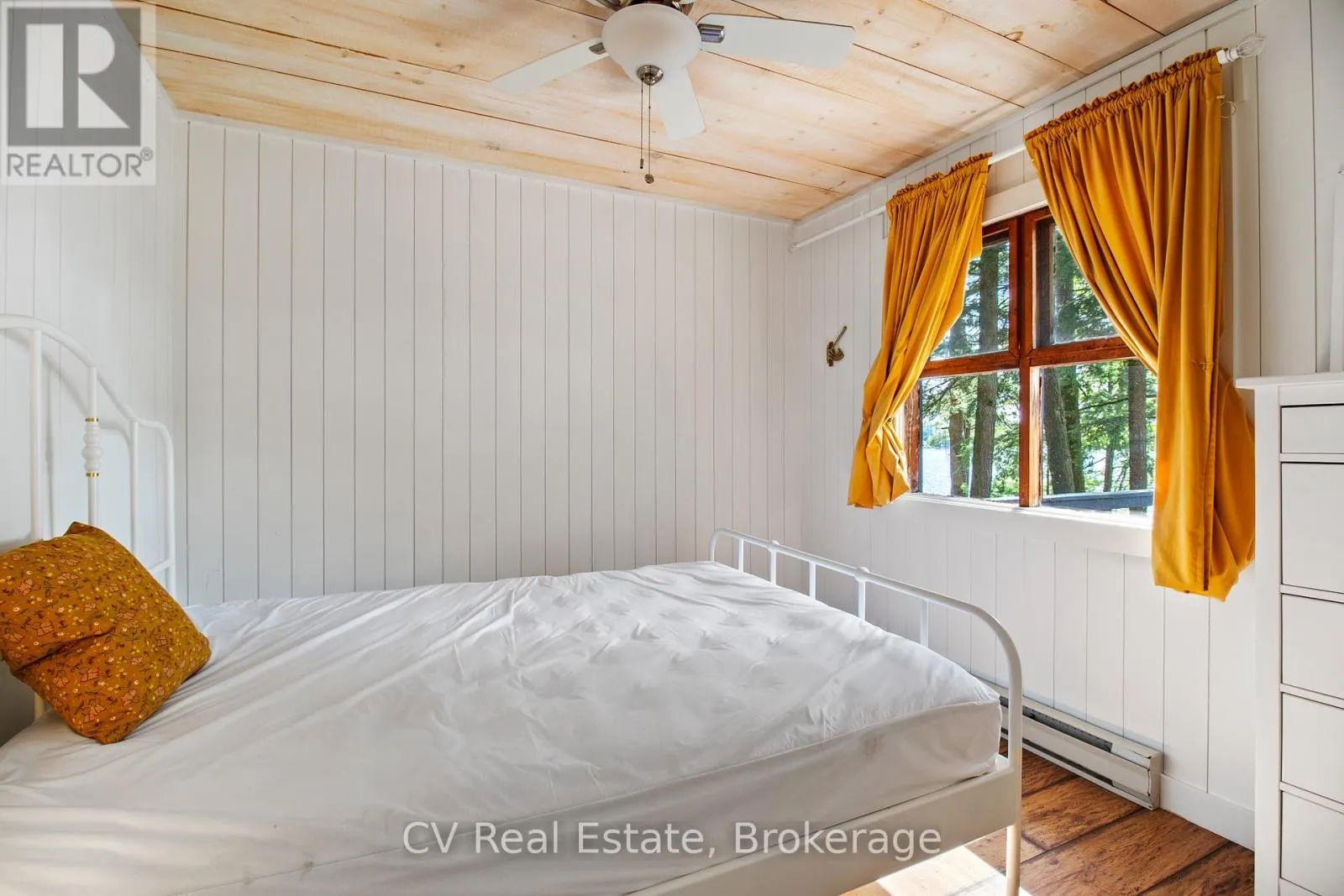 1113 MOON RIVER ROAD