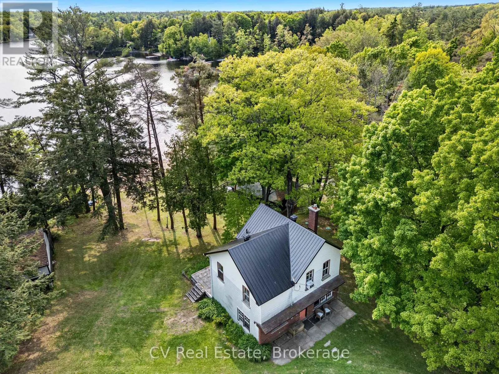 1113 MOON RIVER ROAD