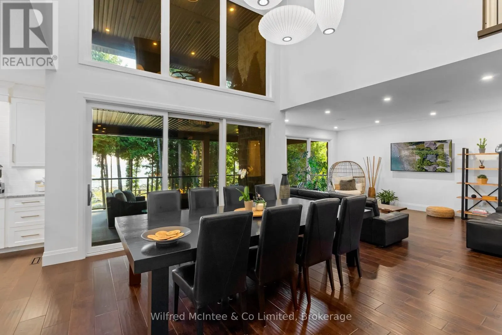 159 UPPER LORNE BEACH ROAD